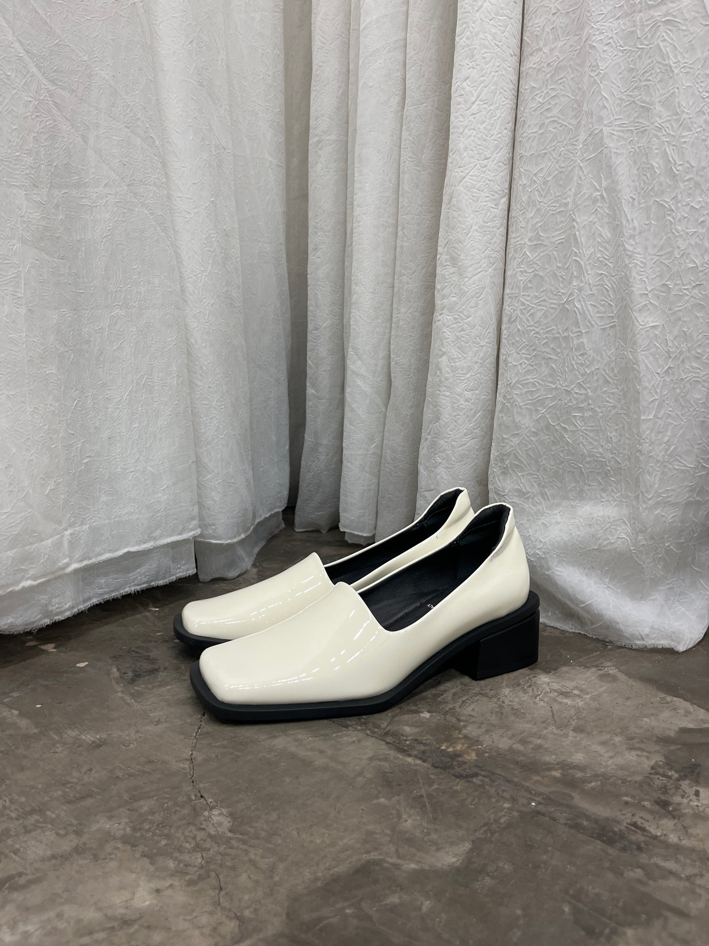 Bare Loafer Patent Cream