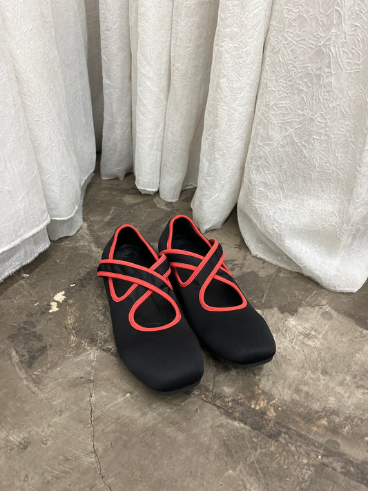 Ballet Black/Cherry Stretch