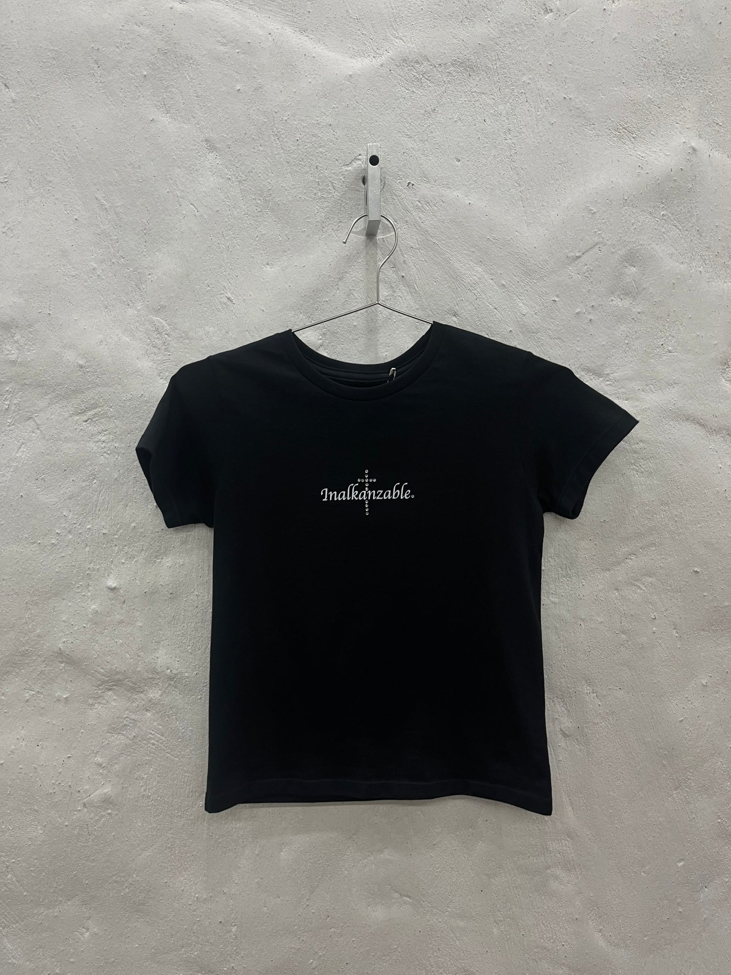 Inalkanzable Baby Tee