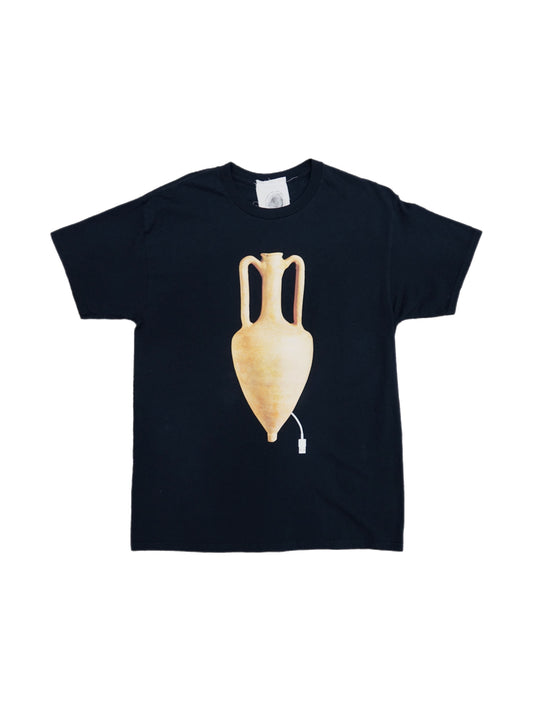 USB Amphora Tee - Black