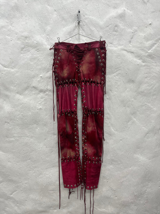 Pantalones de Piel Rojos